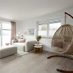 Art-partment Surflounge Laboe