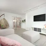 Art-partment Surflounge Laboe